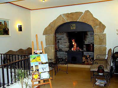 Les Chemins Francis - Modern Hotel Bagnols-les-Bains Εξωτερικό φωτογραφία